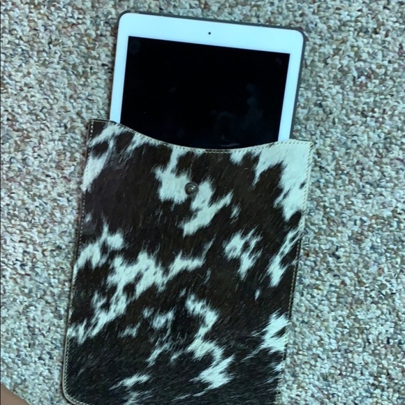 Myra iPad case, handmade, hairon, unique, fits pro - Picture 6 of 13